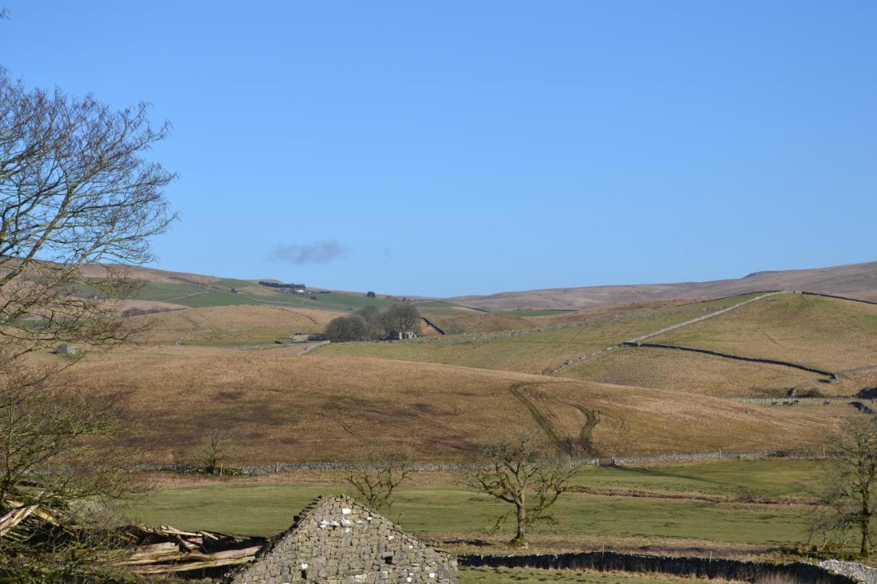 The Warren Lodge Cabin At Ashes Farm, Near Settle Bagian luar foto