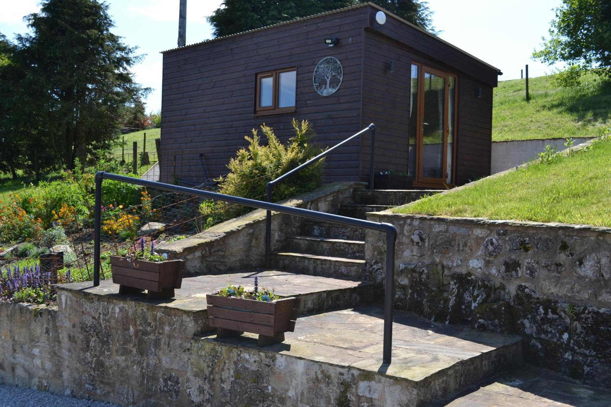 The Warren Lodge Cabin At Ashes Farm, Near Settle Bagian luar foto